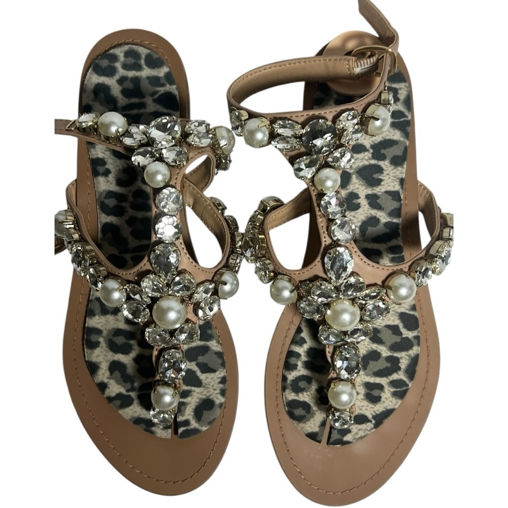 Steve Madden Sandals 7 Jeweled flat rhinestones flat travel jeweled beautiful